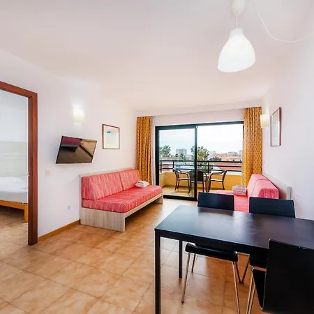 Vakantiehuis Apto Con Terraza 301